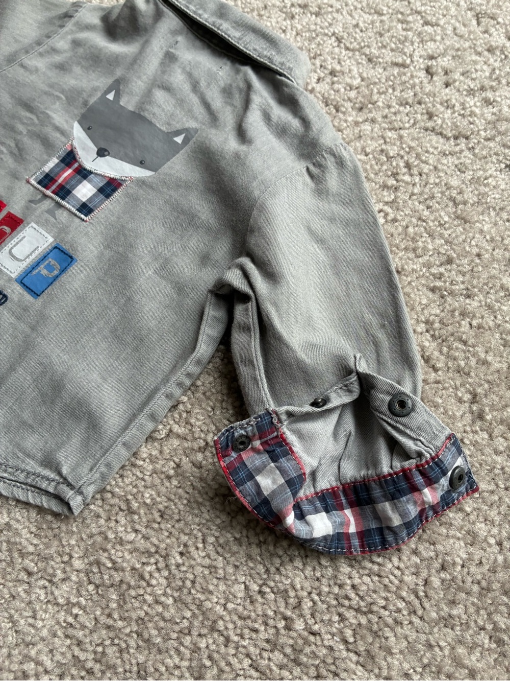 Obaibi Gray Fox Patch Button-Down Shirt for Kids - Picture 6 of 7